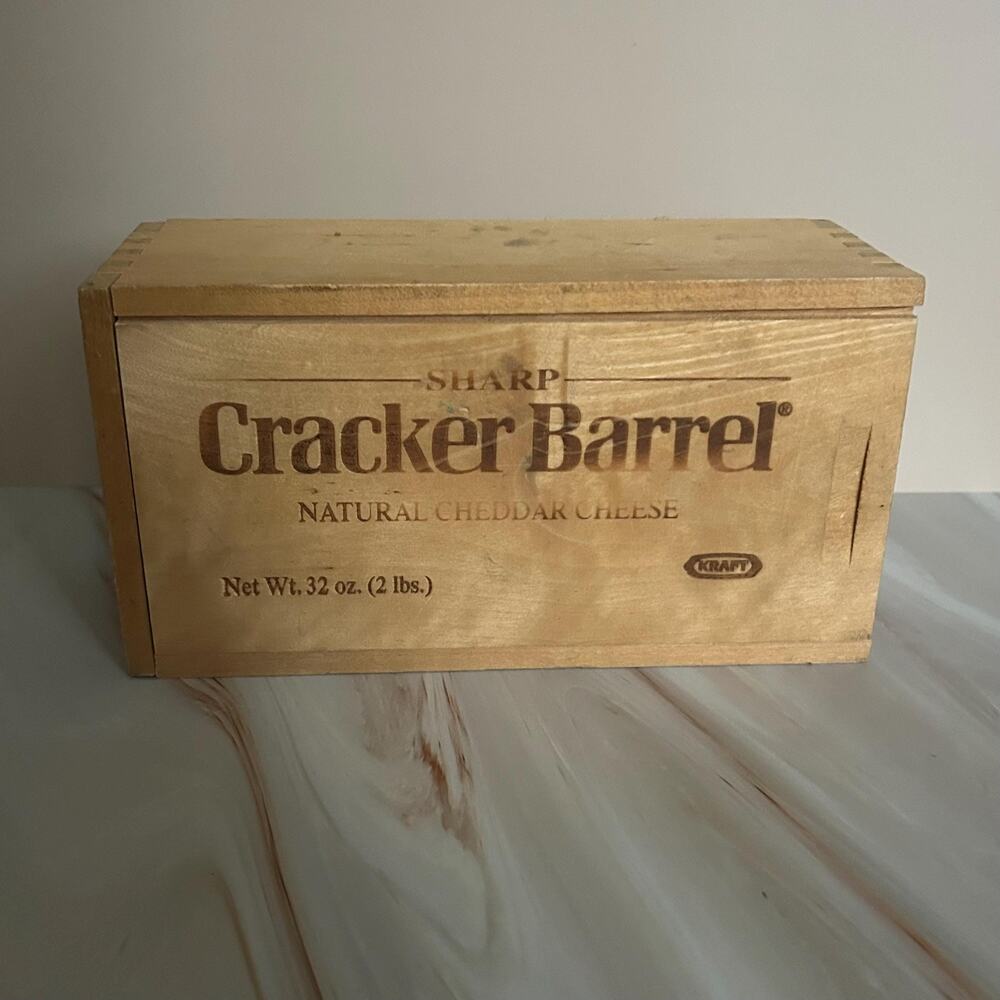 Vintage Cracker Barrel Box